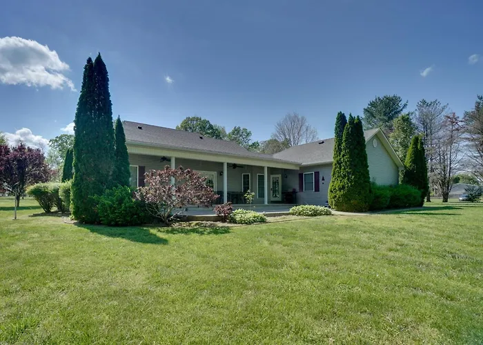 4 Mi To Dale Hollow Lake! Countryside Retreat