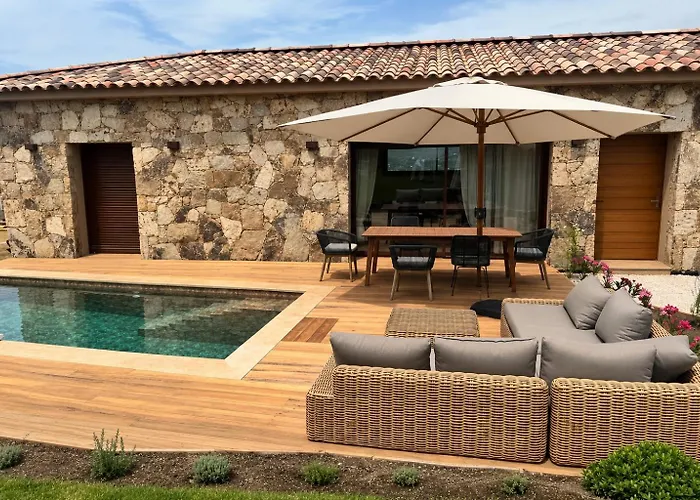 Casa Ly