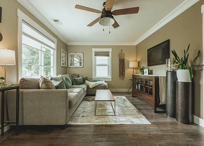 Contemporary Boutique Bungalow
