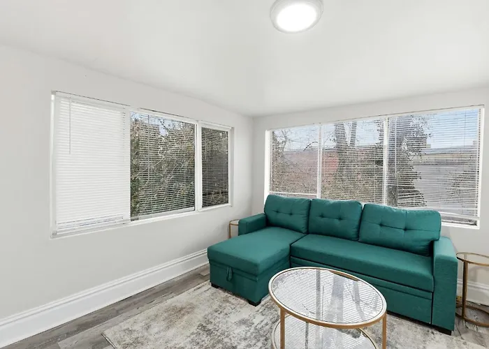 Charming 3Br Family Home Near Downtown Stl