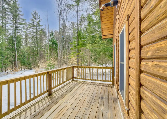 1/4 Mi To Hiawatha Forest Trails! Outdoor Retreat