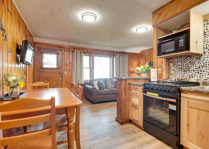 Dock + Views: Wooded Cabin On South Twin Lake