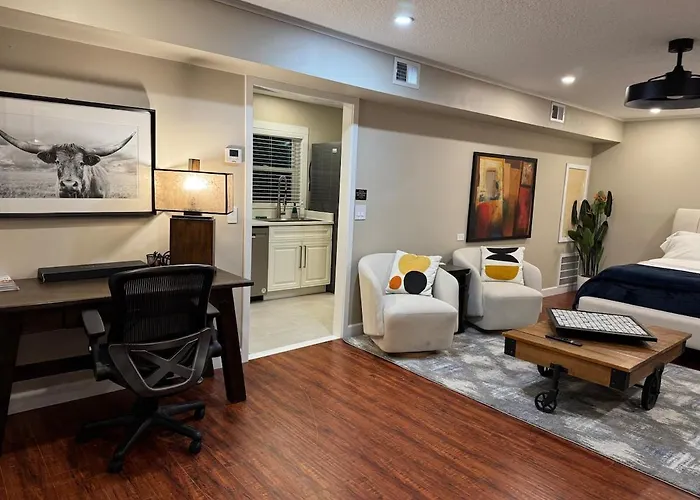 Vista Vibes - Upscale Studio Escape On An Acre With Boat Parking