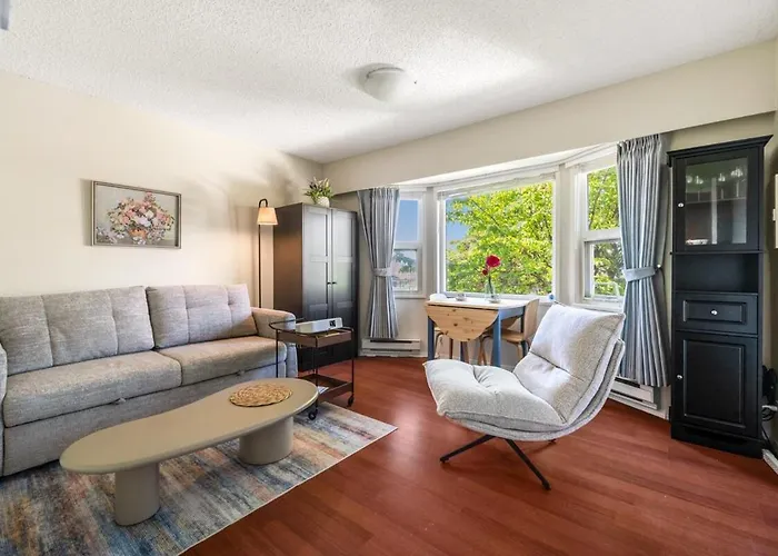Bright And Cozy 1Br Suite, Quiet Coquitlam Stay