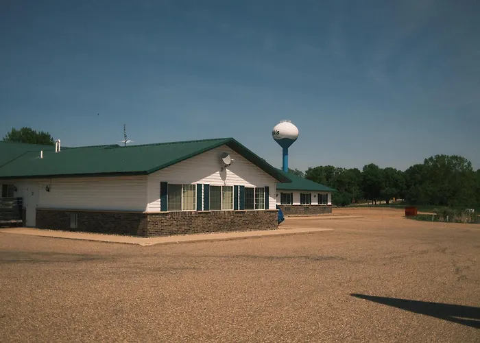 The Motel & Motor Lodge