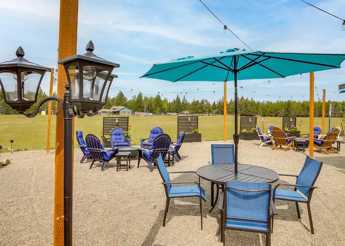 6 Mi To Lake Pend Oreille! Cozy Cabins W/ Views