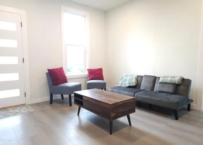 Modern Bellingham Retreat