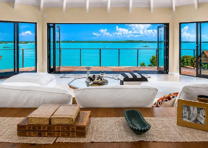Beachfront Villa W Guest House Pool And Dock.