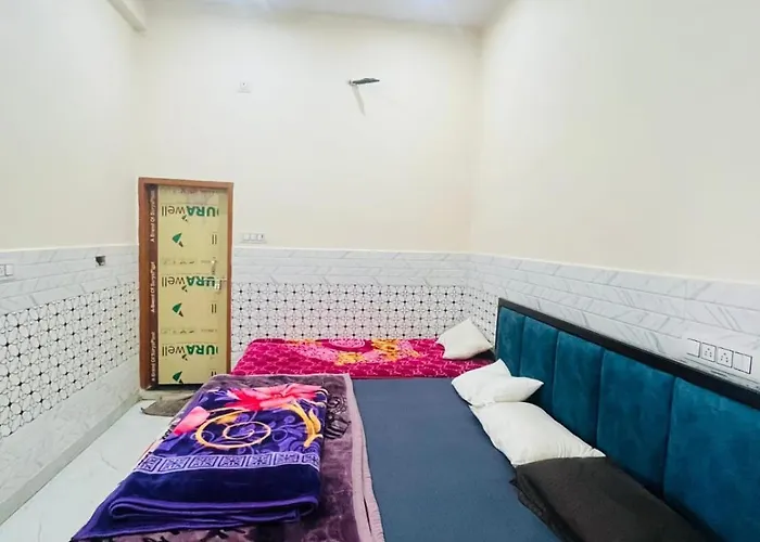 Rukmani Dham Hotel & Guest House