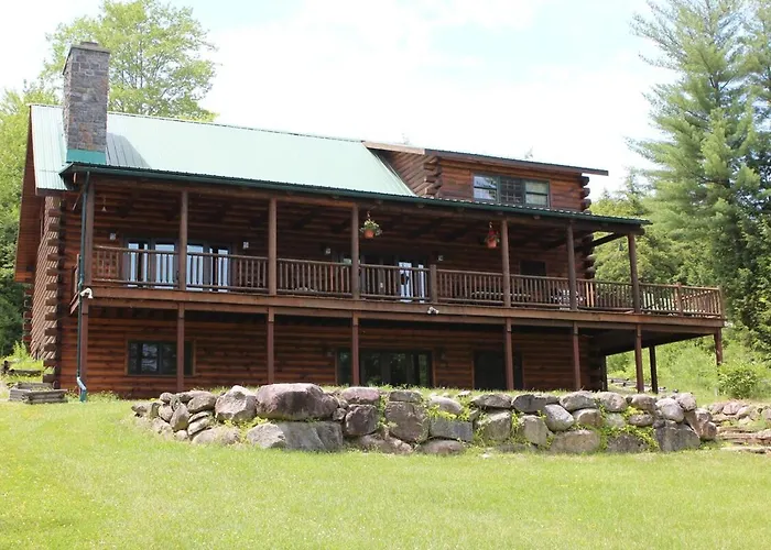 Pine Tree Cove On Friends Lake