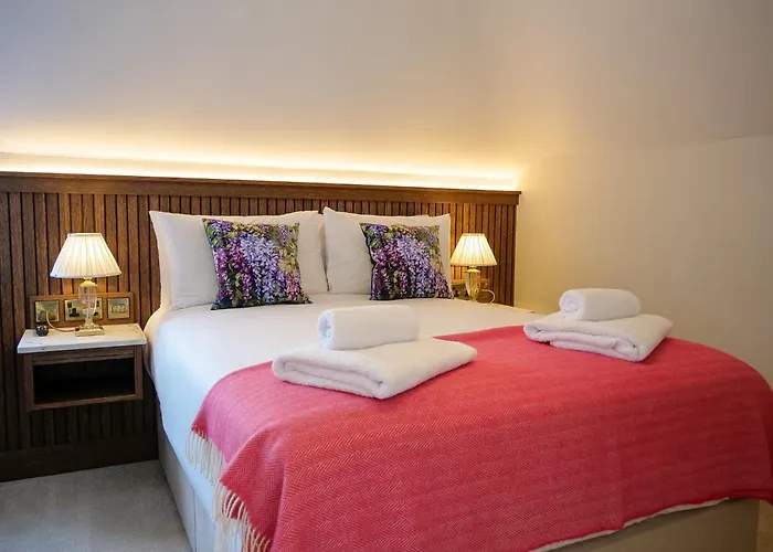 Experience Dingle At Main Street - Room 5