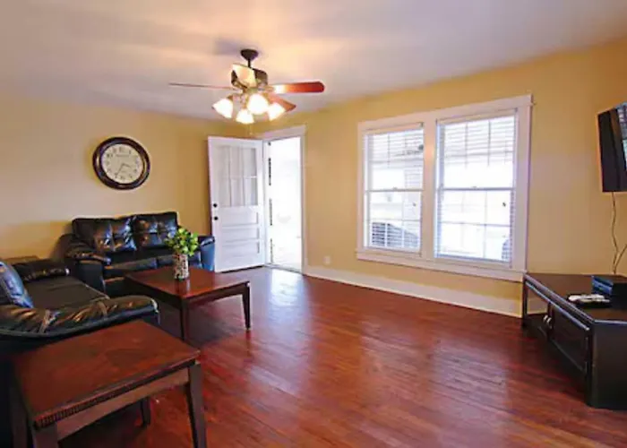 Downtown Florence Condo Pet Friendly Near Attractions