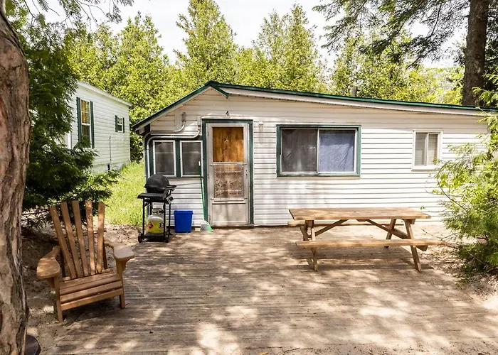 Private Beach Access - Cottage 4