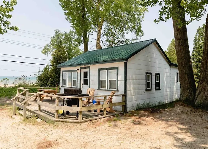 Private Beach Access -Cottage 10