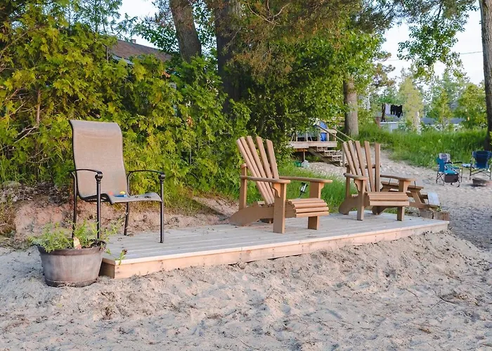 Private Beach Access -Cottage 15