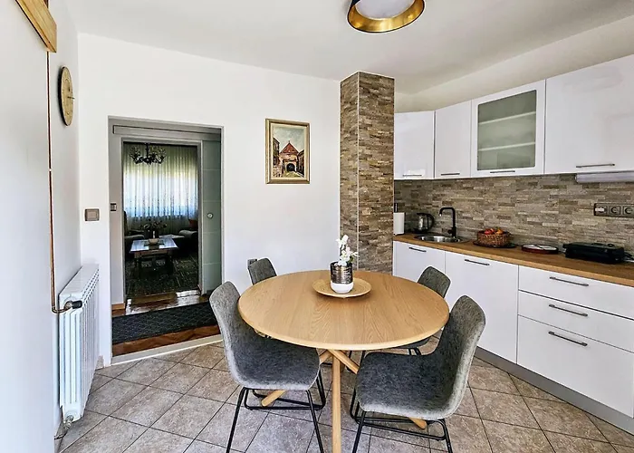 1 Bedroom Nice Home In Zagreb