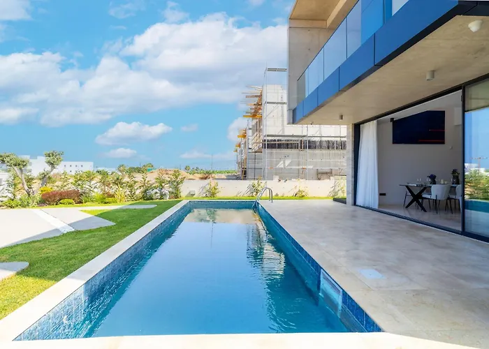 Mito Seaview By Serbellas