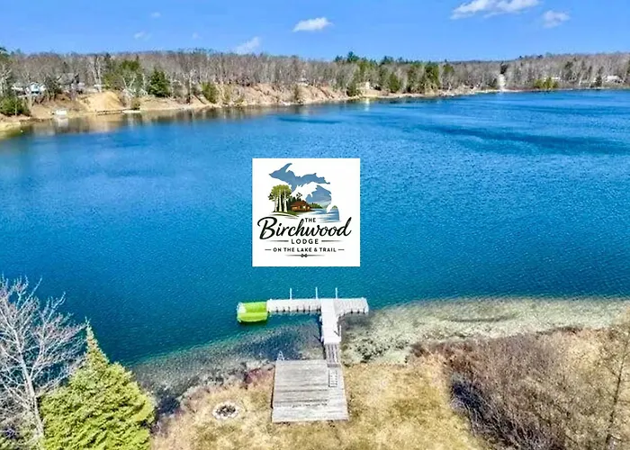 The Birchwood Lodge