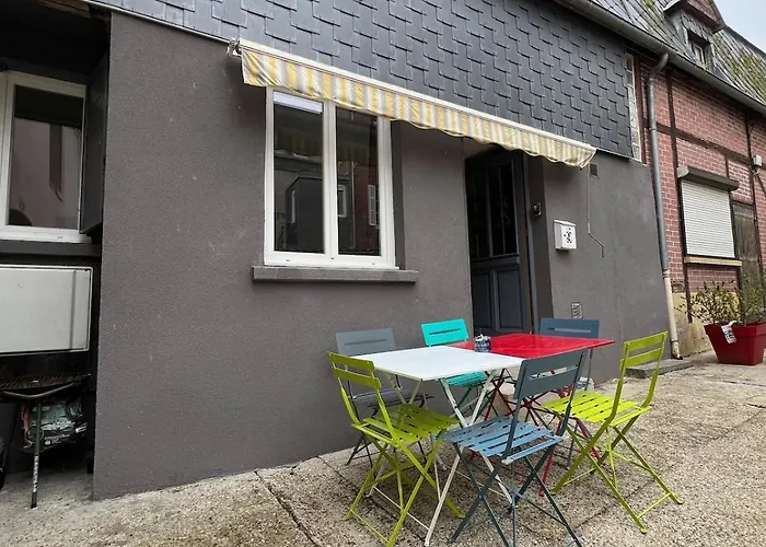 Maison Pecheur Proche Rue Des Bains