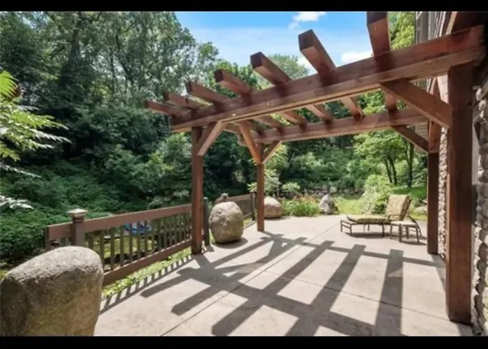Urban Cabin Near Moa And Msp 31Day Stays Allowed