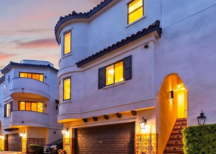 Stimson Coastal Luxury By Avantstay