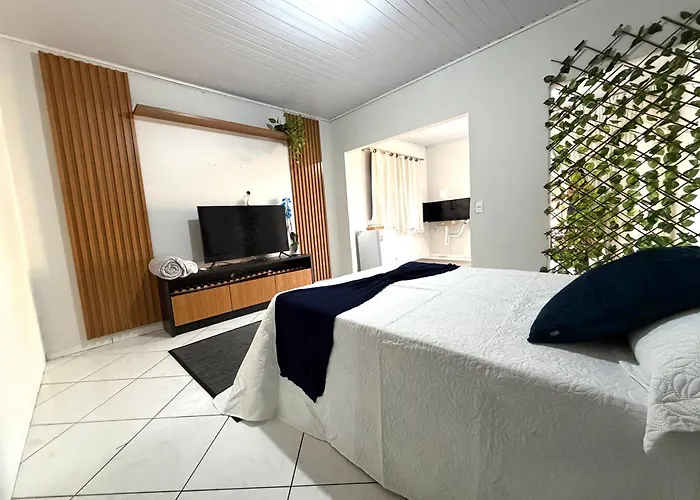 Suíte premium Ar , WI-FI e TV SMART