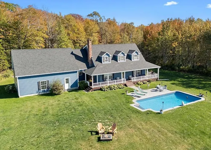 Cove House With Private Pool, Ocean Views, Family