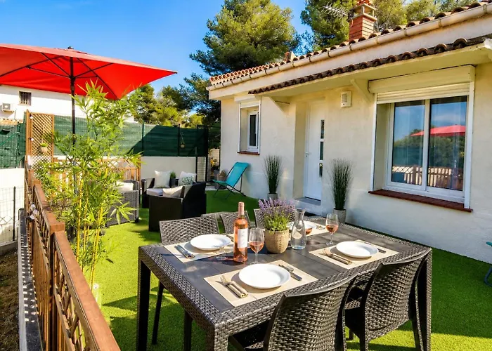 La Casita, Rare A Cagnes, Villa Avec Jardin, Proche Des Plages