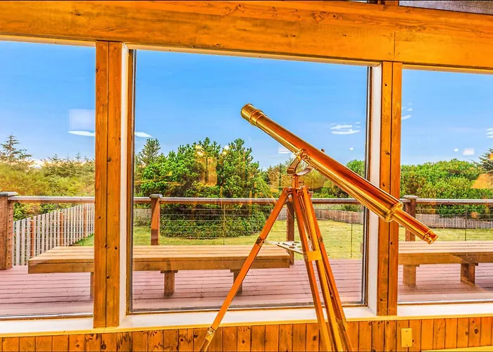 3Br Coastal Home Near Beach Dogs Ok Deck