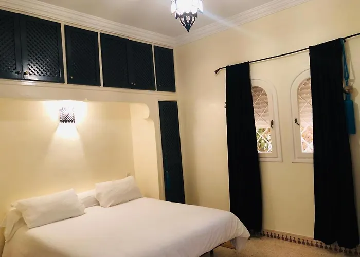 Villa Azal