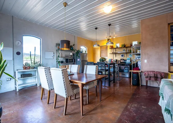 Ny Loft Vibe• Hiker Basecamp • Silver City Home