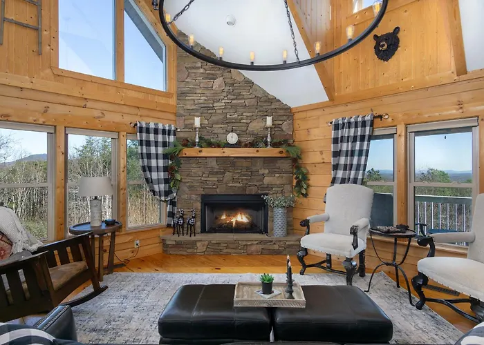 Sunny Rise Cabin | Hot Tub, Pet Friendly, Fire Pit & Views!
