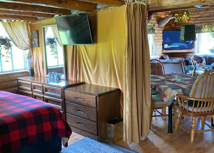 Emerson Cozy Cabin