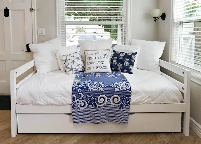 Cozy Beach Bungalow