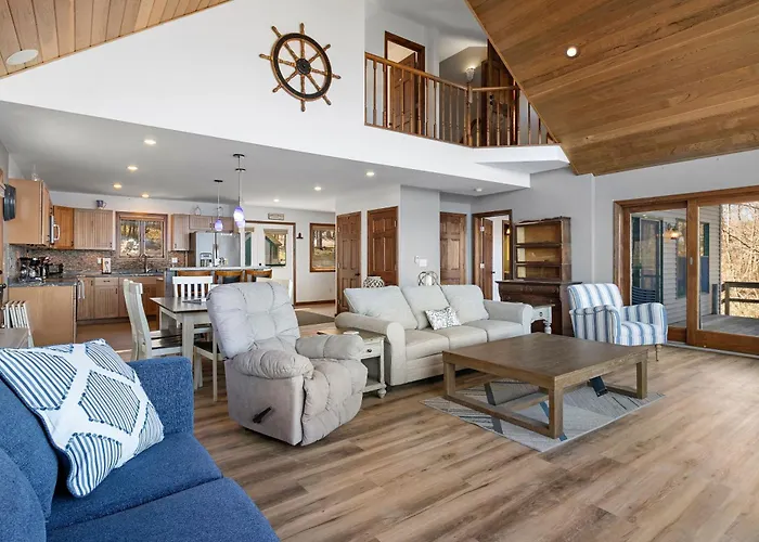 Lookout On Waters Edge; Oceanfront Home In Owls Head