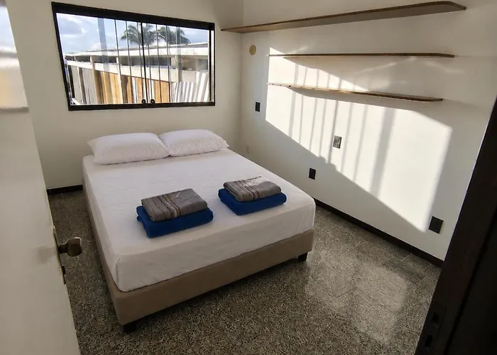 Quarto Privativo Próximo ao Relógio das Flores