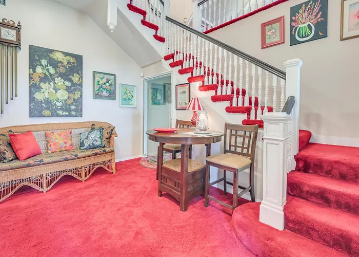 1 Mi To Sheppard Afb! 'Treetop Manor' W/ Patio