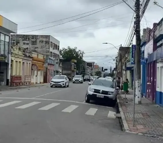 Hospedagem central