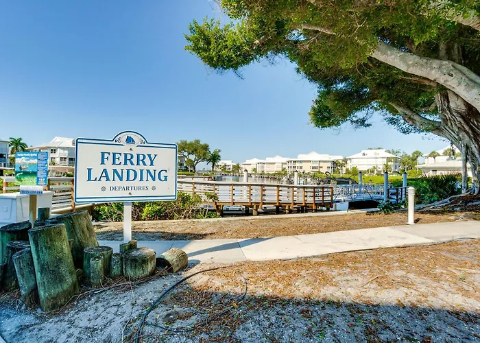 Pool Access! Private Island Condo In Placida