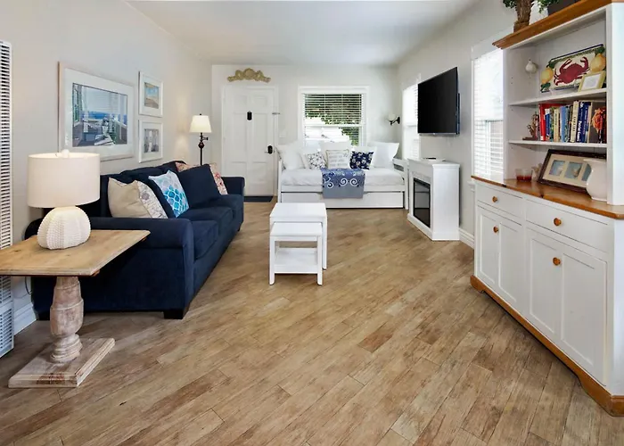 Cozy Beach Bungalow