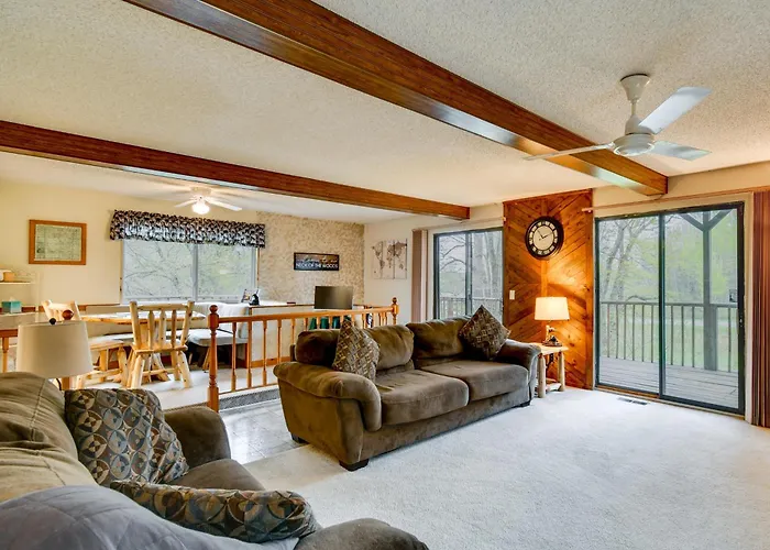 Classic Up North Cabin: Boat, Fish, Atv & Explore