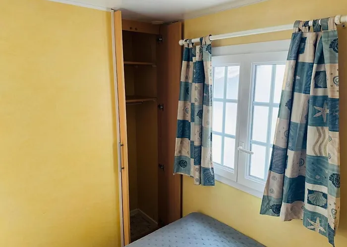 Casa Privada Cerca Del Puerto, Ferry Y Estacion