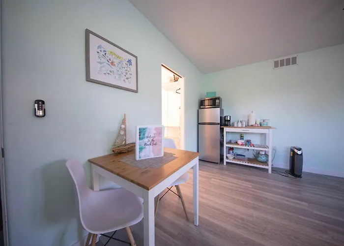 Cozy In The Heart Of Sarasota W/Fenced In Backyard