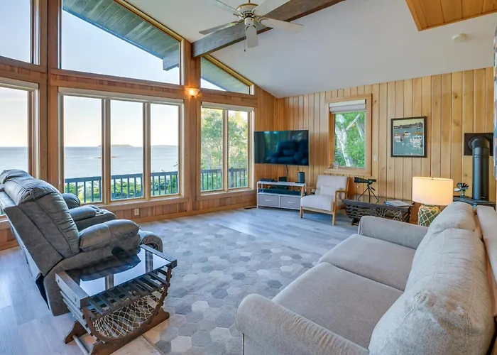 Stunning Views! Quiet Oceanfront Home In Jonesport