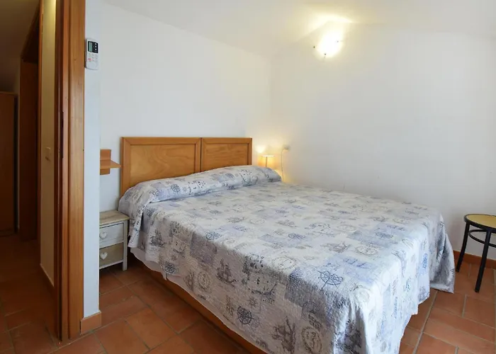 Stunning Home In Pescia Romana With Swimming Pool