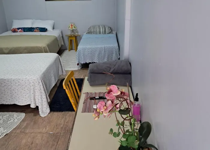 Microcasa em Foz próximo a aduana argentina