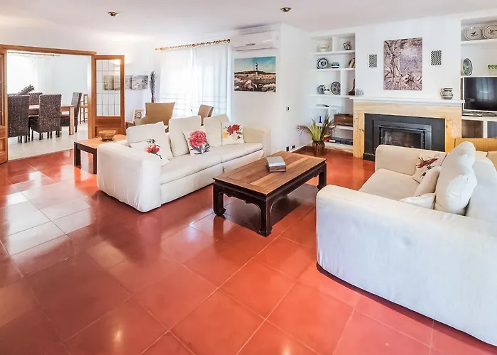 Villa Entrepins Santa Ponca By Interhome