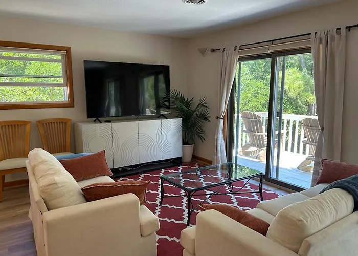 3Br 3Ba Beach House