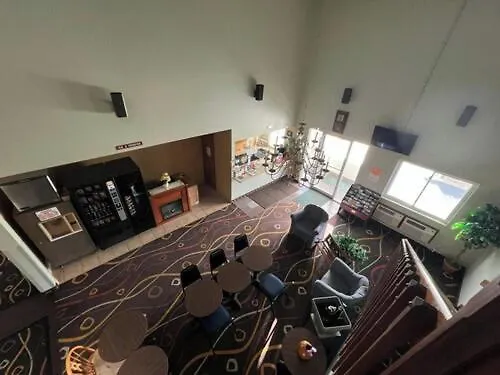 Deluxe Inn Hotel In Nebraska City