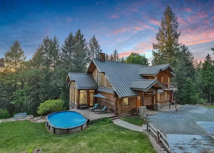 Lazy Bear Haven - Luxury Log Cabin Retreat